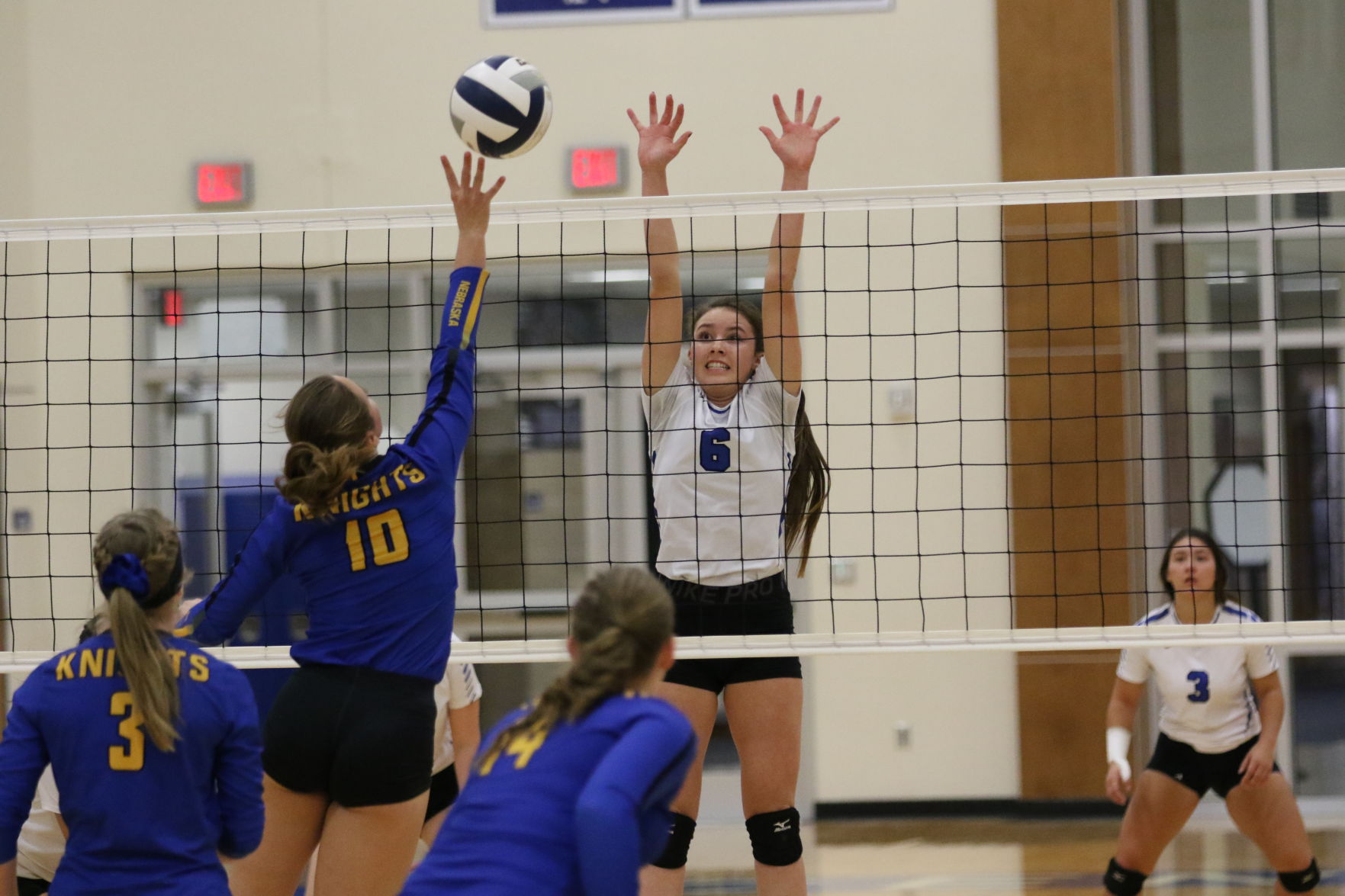 Volleyball (34).JPG